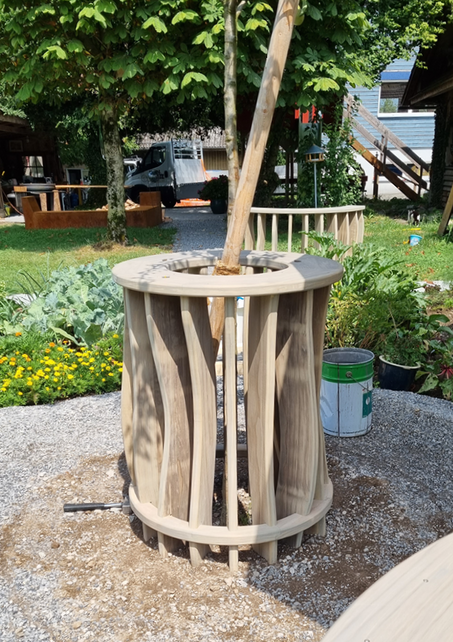 ACCOYA® Runde Sitzbank mit Tisch