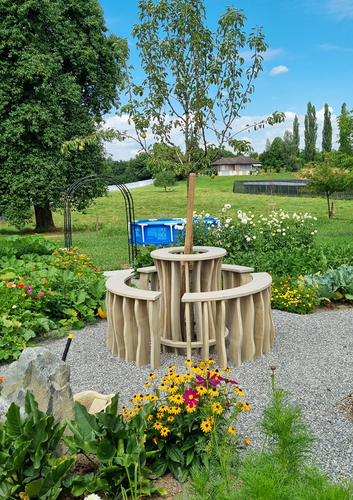 ACCOYA® Runde Sitzbank mit Tisch